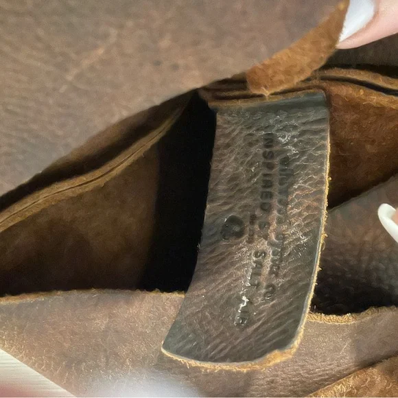 Elegant Brown and Tan Hobo Bag with Blue Handle - Picture 2 of 8